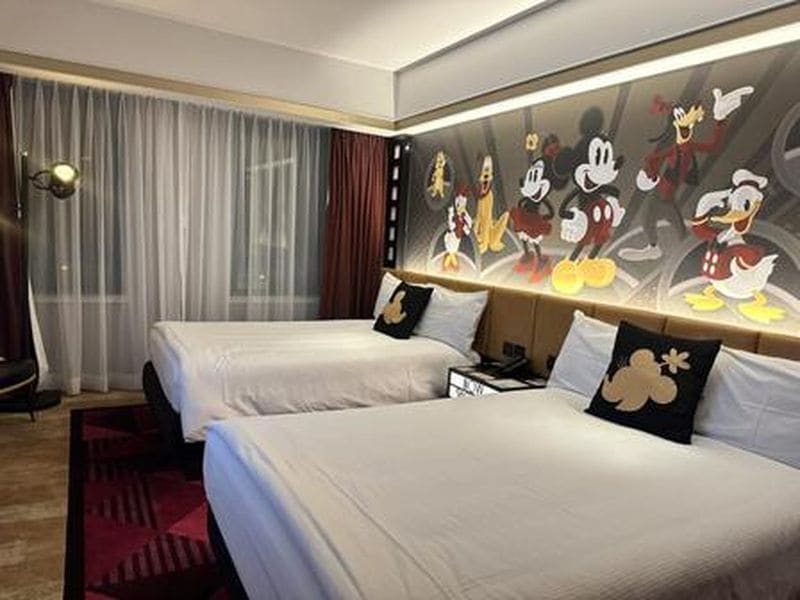 Coronado Springs resort room