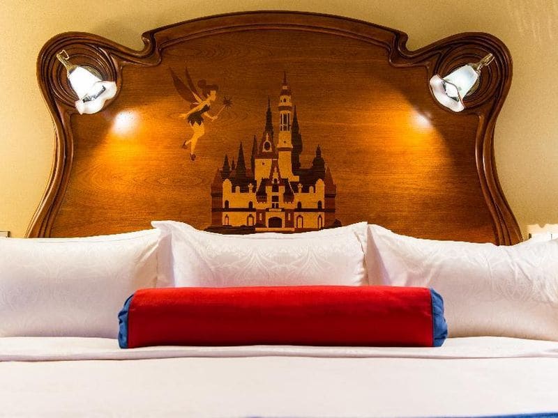 Grand Californian craftsman hotel room