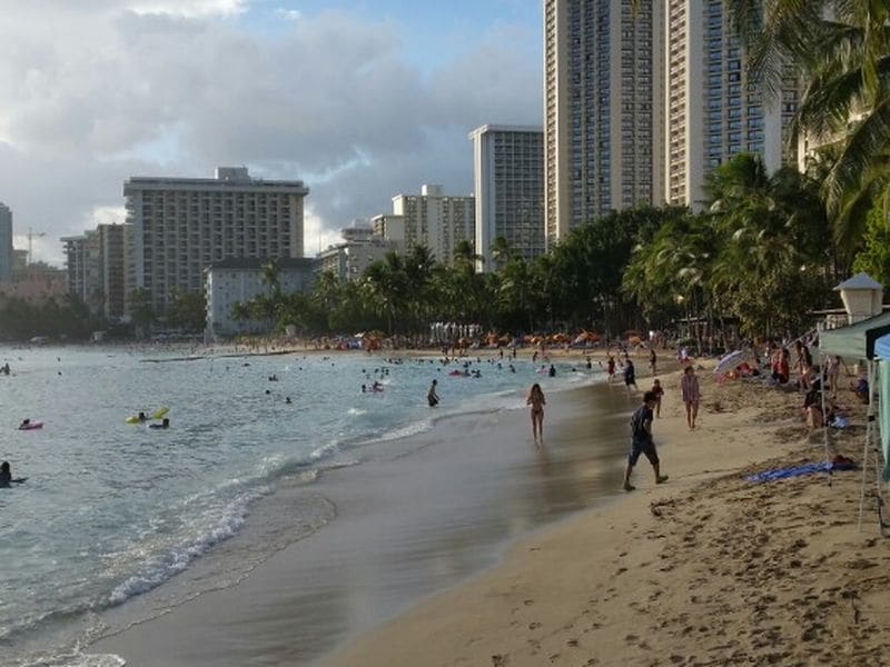 Diamond Head Oceanfront Room at Halekulani Waikiki
