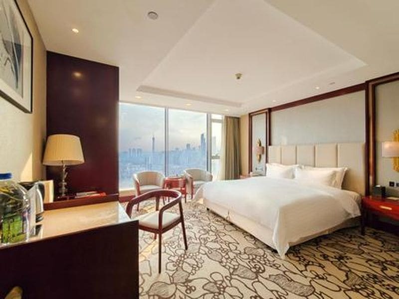Julius Deluxe Room · King at Caesars Palace Las Vegas