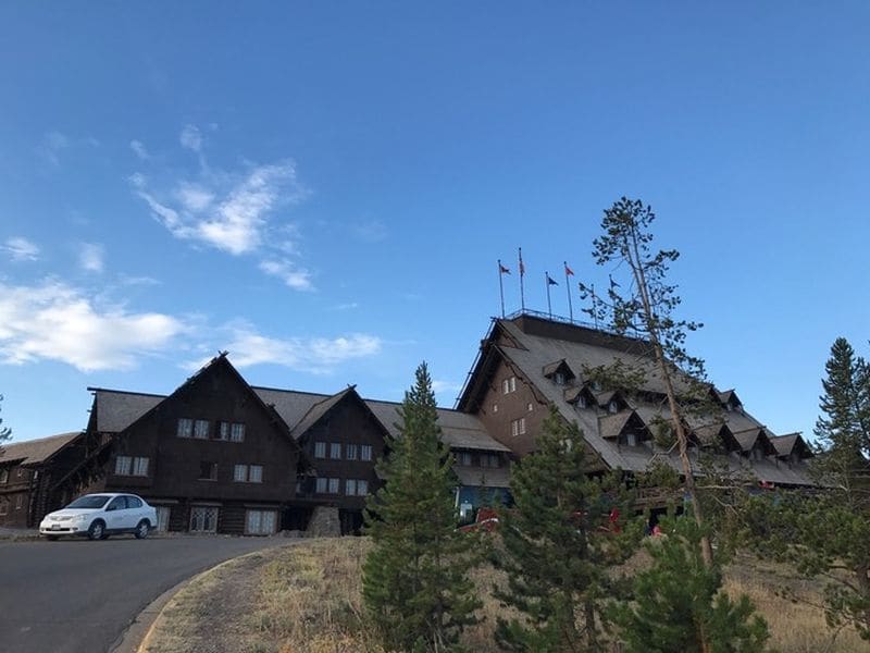Geyser basin view suite in Old Faithful Inn